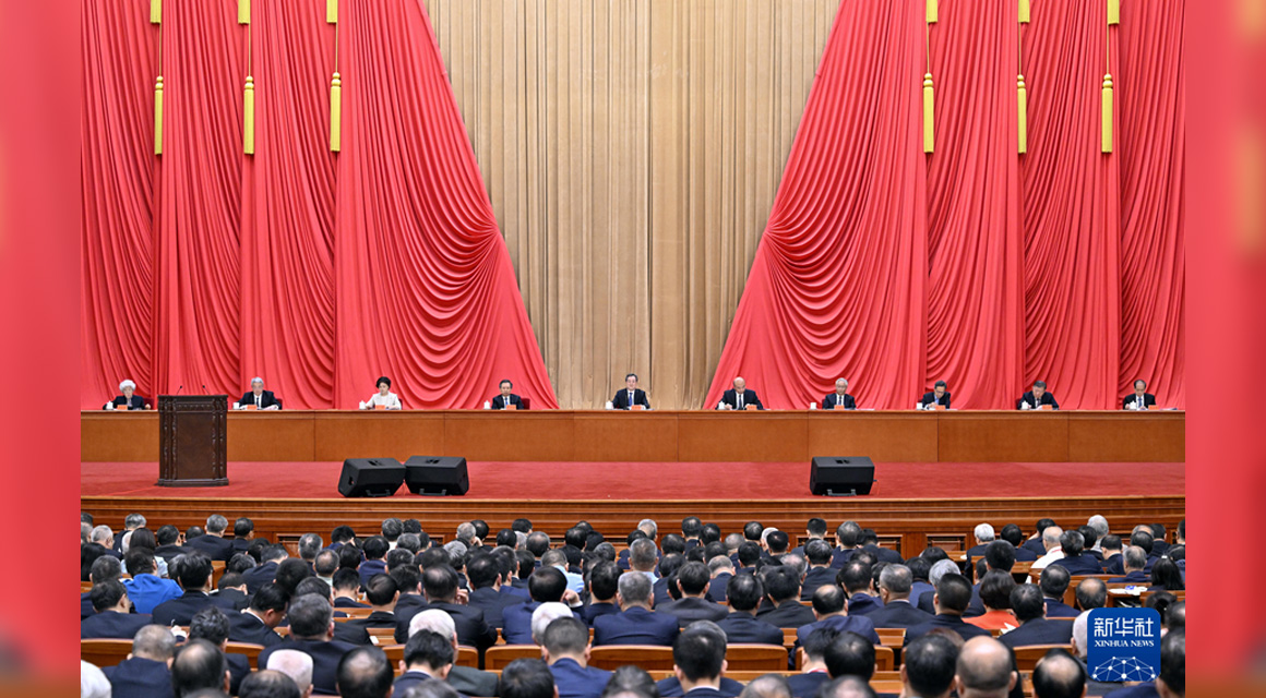 丁薛祥出席天下科技大会和两院院士大会第二ci全体聚会会议